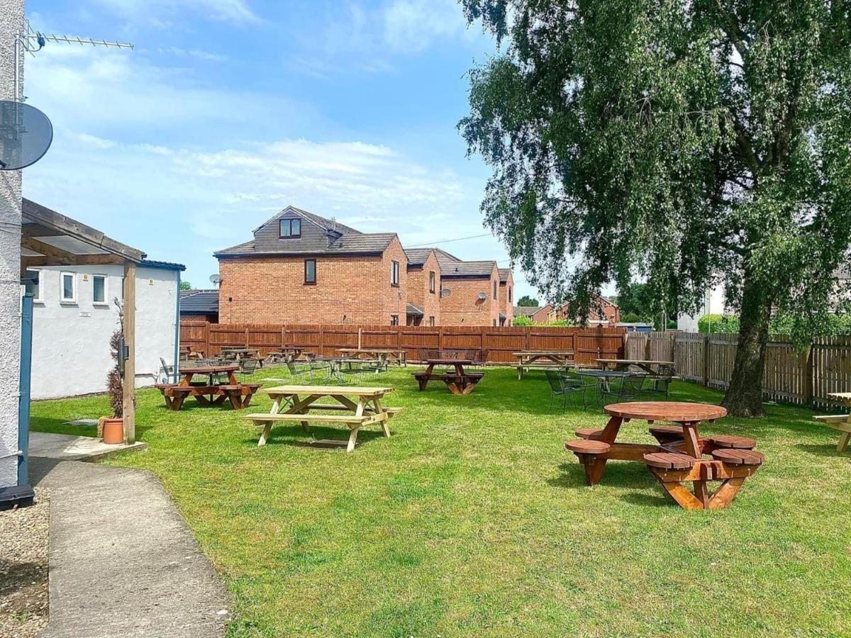 Hotel Vale Of York Thirsk Exterior foto