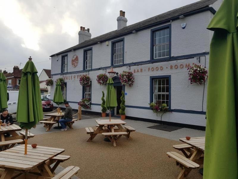 Hotel Vale Of York Thirsk Exterior foto